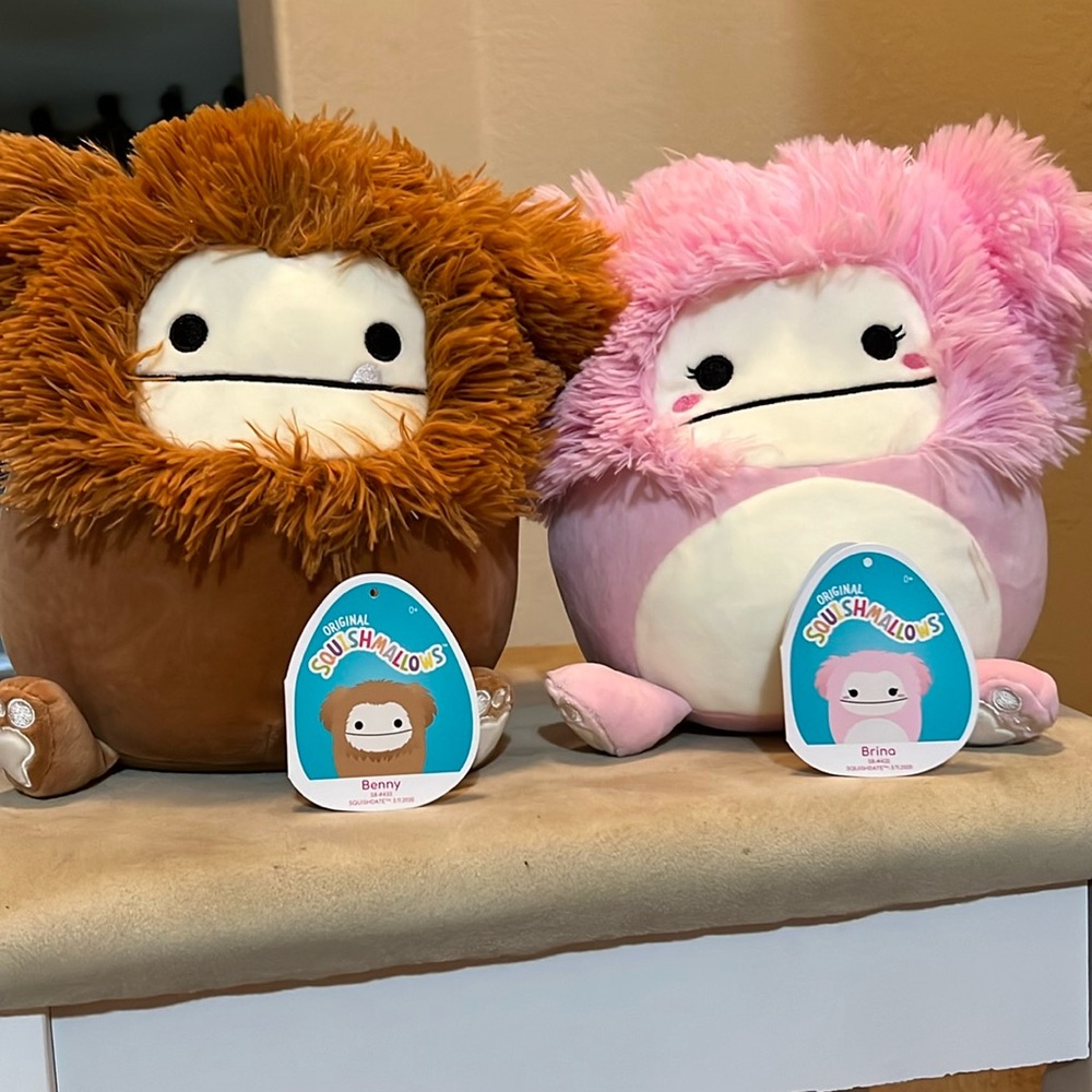 Squishmallow 8'' Benny and Brina the Bigfoot